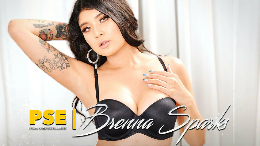 Naughty America VR: Brenna Sparks Will Set Your Pants on Fire