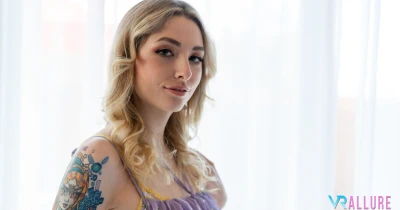 Cover for 'VRAllure: Buzz To Get Me Off'