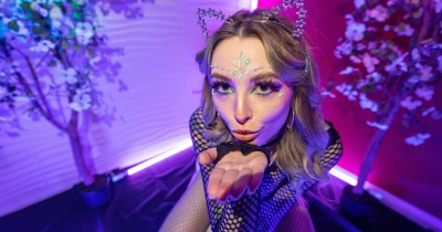 Cover for 'VRAllure: As seen on FlickFlock'