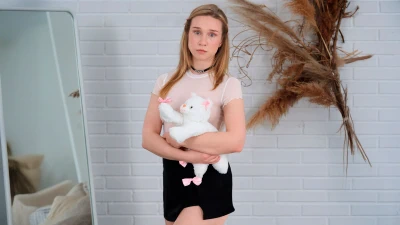 Cover for 'VirtualTaboo: Seen My Pussy?'