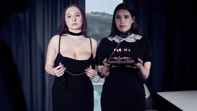 DarkRoomVR: Wife Approved