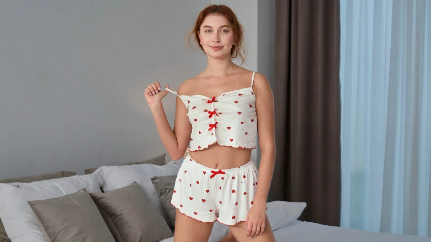 VirtualTaboo: Feel Me Closer